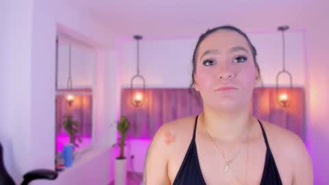 POLLY online show from March 27, 2026, 10:15 am