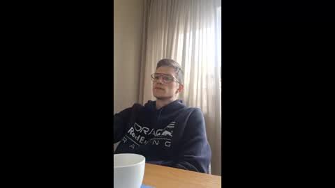 Snapshot of polsenos chatting on February 24, 2026, 8:23 am polsenos online show from February 24, 2026, 8:23 am