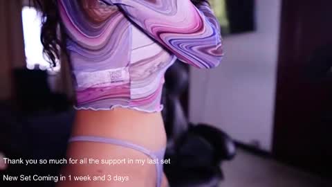  - Help me Reach 100 thumbs up  online show from February 4, 2025, 5:23 pm