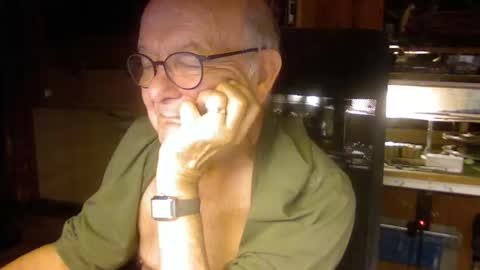 Snapshot of pomme1949 chatting on October 27, 2025, 1:48 pm pomme1949 online show from October 27, 2025, 1:48 pm