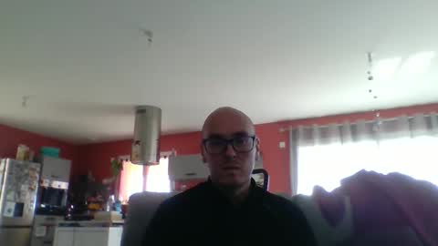 ponarch online show from November 16, 2025, 12:22 pm