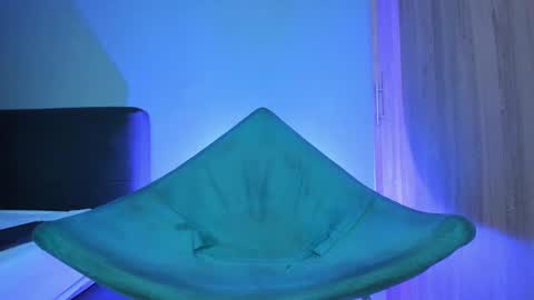 Snapshot of pool_baker_ chatting on March 6, 2025, 12:00 am johnatan online show from March 6, 2025, 12:00 am