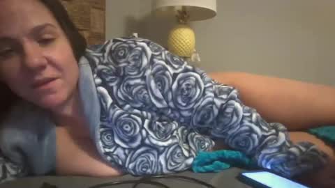 Snapshot of pooncahantits chatting on January 9, 2025, 5:34 am Emily at Home online show from January 9, 2025, 5:34 am