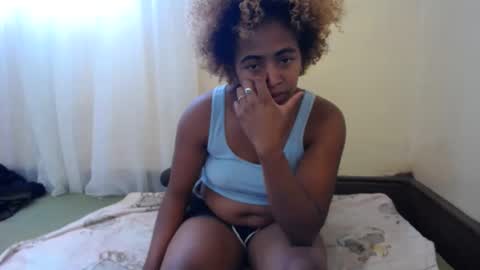 Snapshot of popetykely00 chatting on December 17, 2024, 6:45 am popetykely00 online show from December 17, 2024, 6:45 am