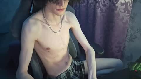 popoul_couple online show from March 18, 2026, 9:29 pm