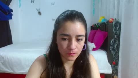 Snapshot of porcelainlux chatting on January 5, 2025, 7:07 pm porcelainlux online show from January 5, 2025, 7:07 pm