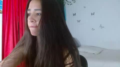 Snapshot of porcelainlux chatting on February 24, 2025, 7:52 pm porcelainlux online show from February 24, 2025, 7:52 pm