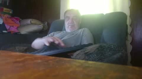 Snapshot of porkingit400 chatting on July 3, 2026, 11:27 am porkingit400 online show from July 3, 2026, 11:27 am