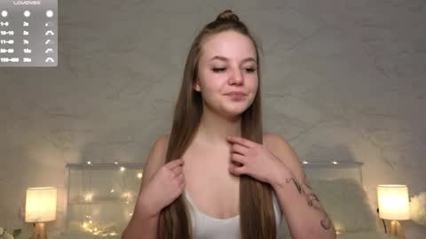 Snapshot of porshes chatting on February 7, 2025, 4:14 pm HERES SILVIA AND OlIVIA WELCOME EVERYONE LOVENSE DOMI REACT TO YOUR TIPS LETS MAKE A GREAT SHOW TOGETHER online show from February 7, 2025, 4:14 pm