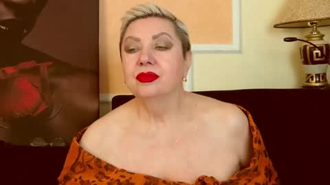LADY POSH online show from May 27, 2026, 7:55 pm