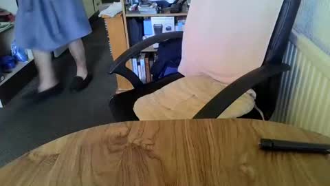 Snapshot of poshman65 chatting on October 16, 2025, 11:33 am poshman65 online show from October 16, 2025, 11:33 am