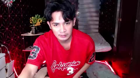 Snapshot of posiedon_cums chatting on September 14, 2025, 1:43 pm VEeeAsian online show from September 14, 2025, 1:43 pm