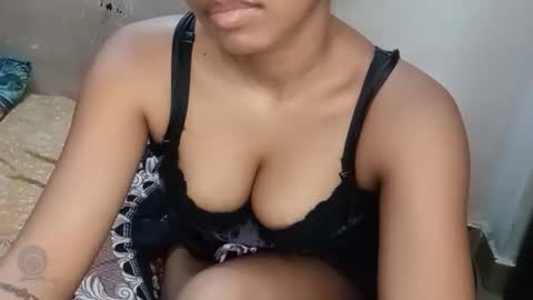 poulomi online show from March 27, 2026, 7:14 am