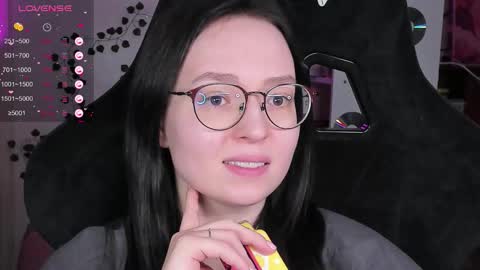 Snapshot of power_robynn chatting on February 16, 2026, 5:31 pm Robyn online show from February 16, 2026, 5:31 pm