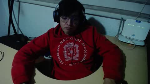 powerfulzeus2 online show from November 24, 2025, 2:55 am