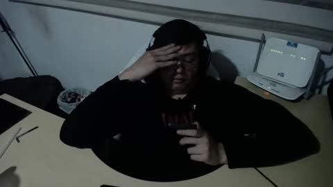 powerfulzeus2 online show from January 7, 2026, 2:25 am