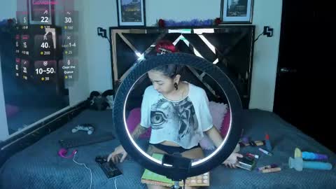 poyson_ivy1 online show from June 2, 2026, 12:12 am