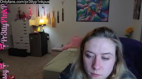 Snapshot of pr3ttyp1nkpussy chatting on February 26, 2025, 1:32 am Evangeline Eva Darling online show from February 26, 2025, 1:32 am