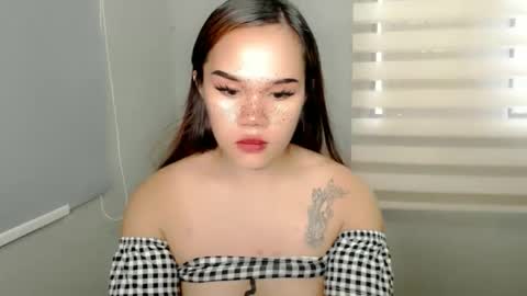 Just PRECIOUS  online show from October 17, 2025, 7:22 am