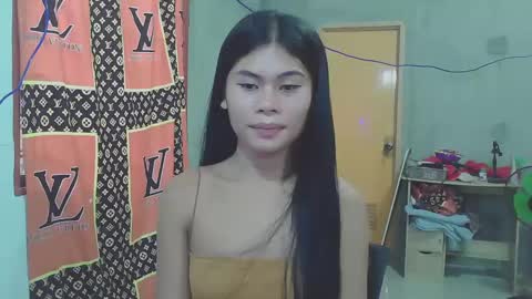 Snapshot of precious_athena chatting on February 2, 2025, 2:38 am precious_athena online show from February 2, 2025, 2:38 am