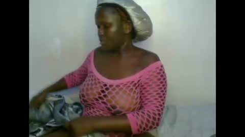 Snapshot of precious_diva chatting on December 30, 2024, 5:34 pm precious_diva online show from December 30, 2024, 5:34 pm