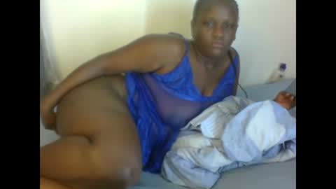 Snapshot of precious_diva chatting on February 14, 2025, 3:11 am precious_diva online show from February 14, 2025, 3:11 am