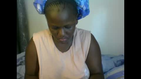 Snapshot of precious_diva chatting on February 21, 2025, 8:29 am precious_diva online show from February 21, 2025, 8:29 am