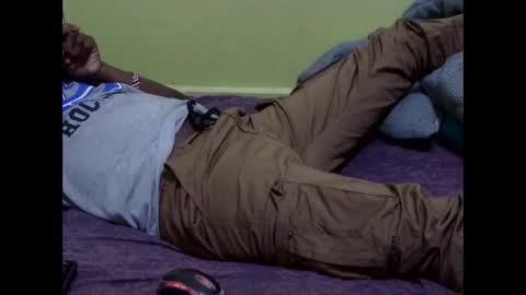 precious_nesh online show from October 9, 2025, 11:41 am