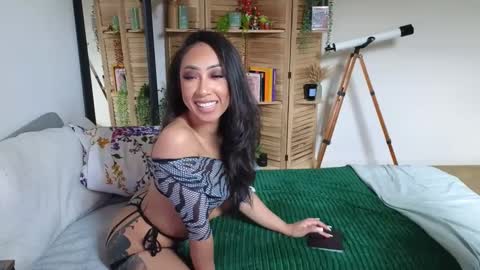 Snapshot of preeminentjess chatting on December 27, 2024, 10:26 pm PreeminentJess online show from December 27, 2024, 10:26 pm