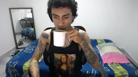 Plux online show from March 24, 2026, 4:50 am