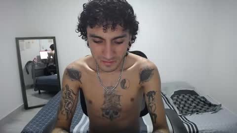 Plux online show from April 20, 2026, 5:21 am