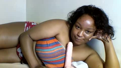Snapshot of prettie_diva0 chatting on September 26, 2025, 12:47 am Prettie diva online show from September 26, 2025, 12:47 am
