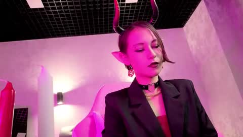 Alisa online show from October 30, 2025, 1:40 am