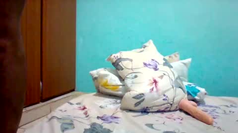 Snapshot of pretty253 chatting on January 1, 2025, 3:57 pm pretty253 online show from January 1, 2025, 3:57 pm