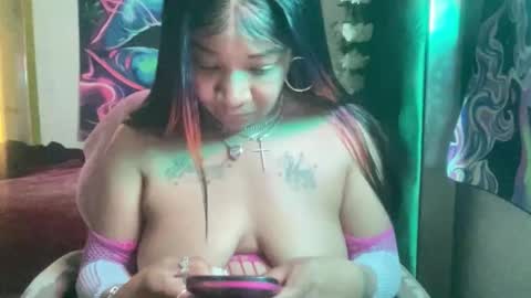 Yasmine pretty online show from March 27, 2026, 12:05 am