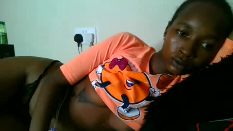 pretty__lisa online show from July 7, 2026, 7:56 am