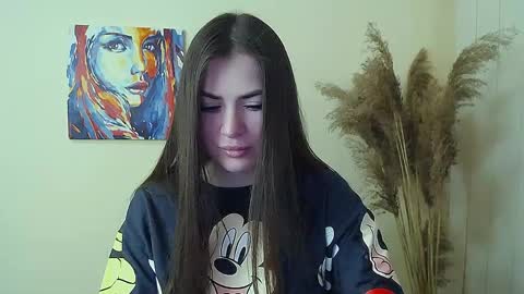 Snapshot of pretty_angell_ chatting on April 8, 2026, 9:53 am anna online show from April 8, 2026, 9:53 am