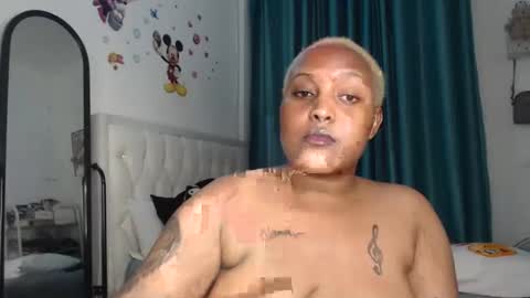 Snapshot of pretty_annah chatting on December 5, 2024, 1:14 am Annah online show from December 5, 2024, 1:14 am