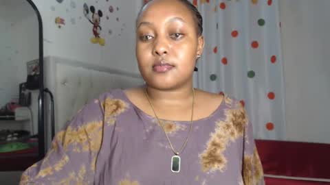 Snapshot of pretty_annah chatting on September 29, 2025, 4:23 pm Annah online show from September 29, 2025, 4:23 pm