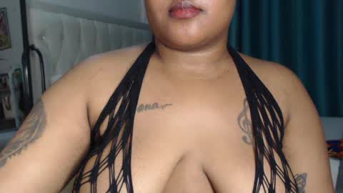 Snapshot of pretty_annah chatting on June 14, 2026, 3:58 pm Annah online show from June 14, 2026, 3:58 pm