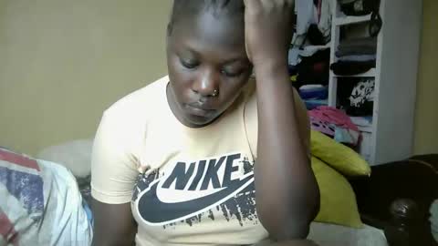 pretty_barbz online show from April 2, 2026, 5:49 am