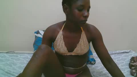 pretty online show from March 4, 2026, 3:56 am