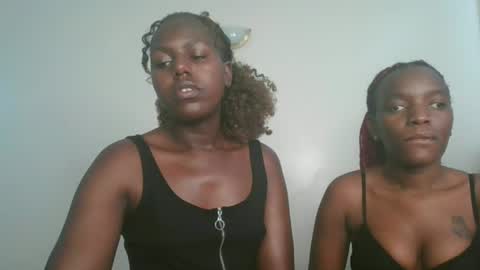 pretty_empress online show from July 3, 2026, 7:59 am