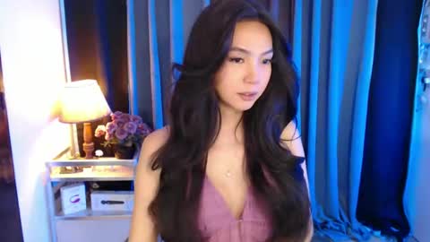 Snapshot of pretty_kimxxx chatting on September 9, 2025, 7:46 pm Kim online show from September 9, 2025, 7:46 pm