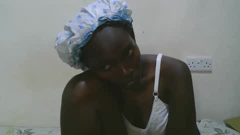 pretty_leila1 online show from February 11, 2026, 11:15 am