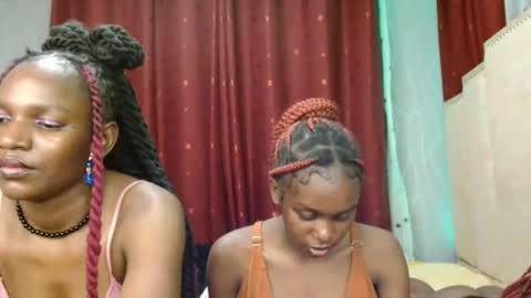 Snapshot of pretty_lioness_ chatting on February 10, 2026, 8:02 pm Pretty online show from February 10, 2026, 8:02 pm