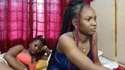 Snapshot of pretty_lioness_ chatting on February 19, 2026, 5:14 am Pretty online show from February 19, 2026, 5:14 am