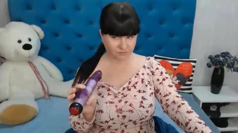 pretty_malika online show from February 9, 2025, 11:14 am