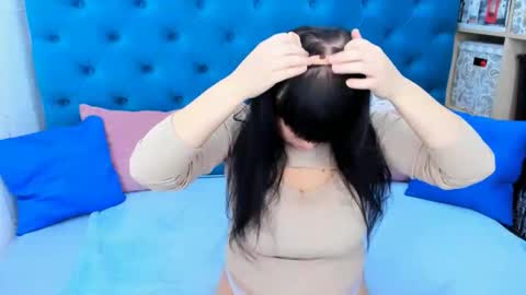 pretty_malika online show from November 24, 2025, 4:12 am