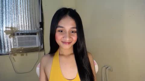 Snapshot of pretty_morenaxx chatting on September 23, 2025, 12:13 am Marimar online show from September 23, 2025, 12:13 am